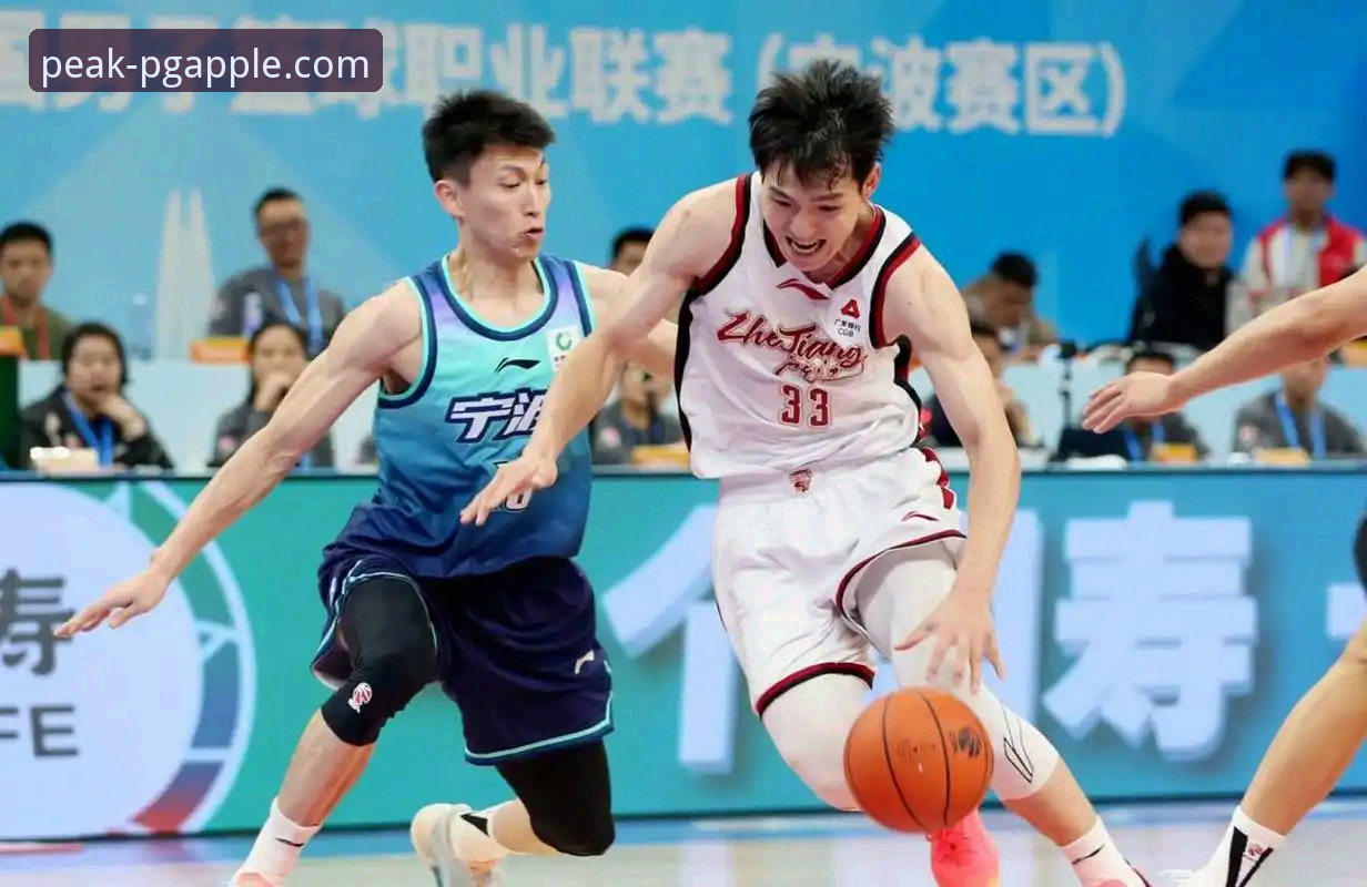 CBA季后赛G2加时逆转深度评测：兰道夫33分封神之战，问鼎pg官方观赛体验全解析